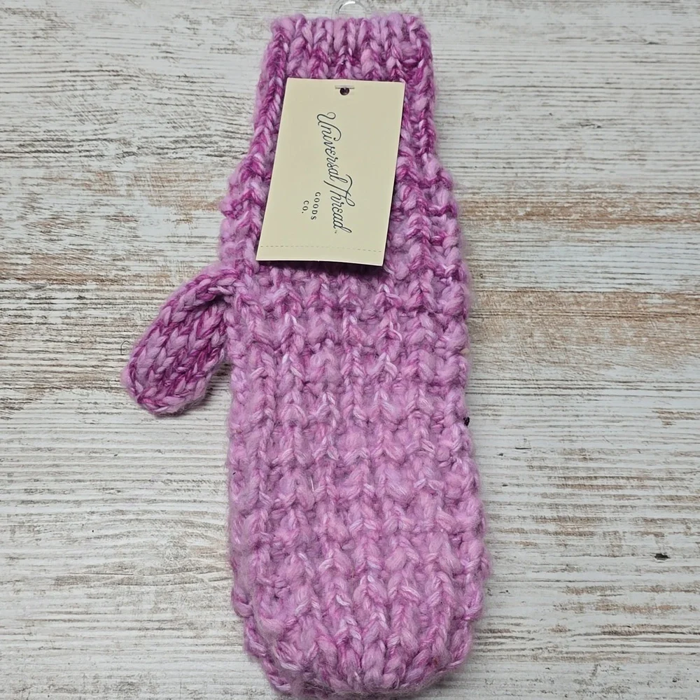 Universal Thread | Pink Ombre Mittens | OSFM